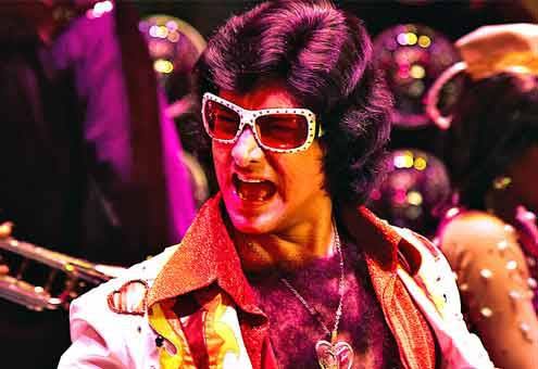 AamirsDevotee's tweet photo. Jo chauka udte huye jaaye
Use 6akka kehte hain.

Aj bhi yaad hain sirf apka item number dekhne ke liye theatre chale gaye the sir 🙏🙏🙏

One of the best comedy films ever made.

Thank you @AKPPL_Official for Delhi Belly.

#11yearsofDelhiBelly 
#AamirKhan https://t.co/maH2GYVy4x