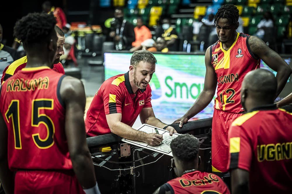 amanyarnold's tweet photo. โซ๐ก๐ด๐บ๐ฌ
What a Patriotic weekend!
@CrestedCranes @UgandaRugby @FubaBasketball #silverbucks https://t.co/45HmSuWdmk