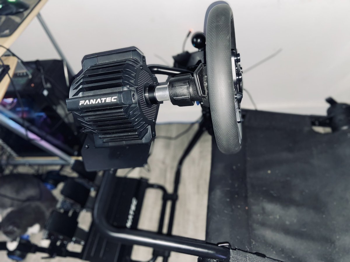 BotanyBaddie's tweet image. Ready to rip😍 after three years of us talking about it, our gaming dream came to life. We’ve talked about having sim rigs side by side in our home one day, and here we are! Thank you for everything, I love you @iamsospicy ❤️ 
#fanatec #simdriving #gaming #streamer #twitch