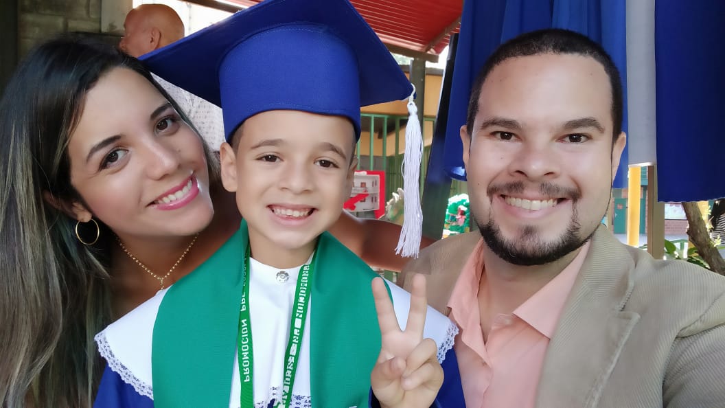 ArnoneAdriana's tweet photo. Rumbo a 1er Grado 🧑🏻‍🎓 https://t.co/mOgRsIjcUv