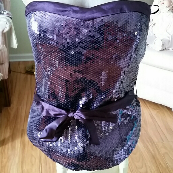 letitbeginfash's tweet photo. So good I had to share! Check out all the items I'm loving on @Poshmarkapp from @Second_Hand_Lil #poshmark #fashion #style #shopmycloset #moamoa #entry #lanebryant: https://t.co/Yjd39u0fpK https://t.co/OZcCaJGUpR
