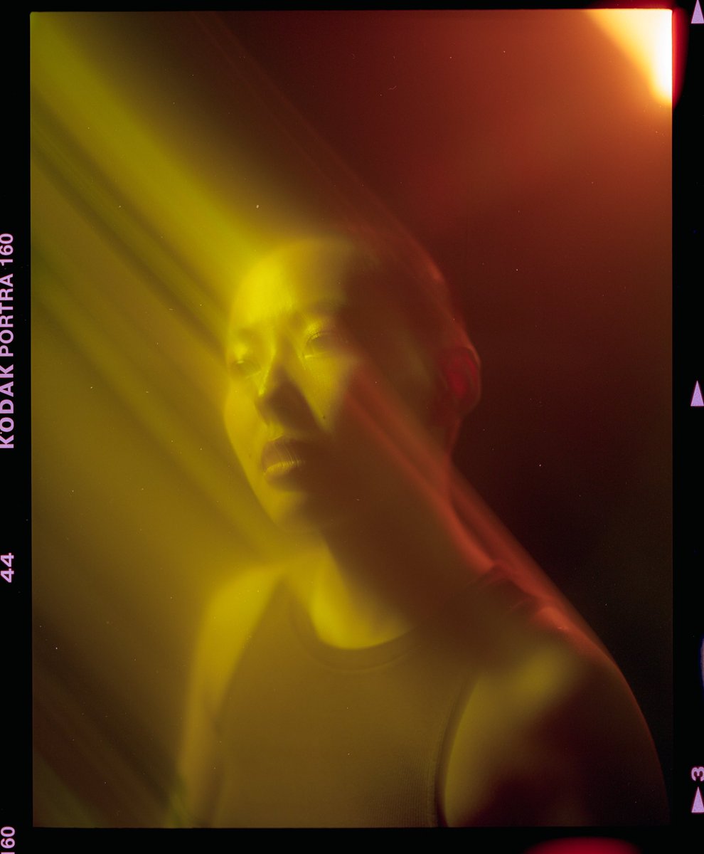 Kyohnam1's tweet photo. Long exposure portrait on film is super fun to work with🪬
.
 #pentax67ii #portra160 #120film #portrait #longexposure #madewithkodak https://t.co/uB8xe7VcJ2