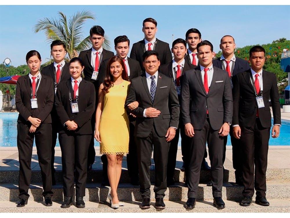 GabsanMariel's tweet image. I Miss You First Lady Family 💜💜💜 #FirsladyFinale @sanya_lopez @maxinemedina @LegaspiCassy @thou_ism @xoxo_gma_riel @anaabarro @thia_thomalla