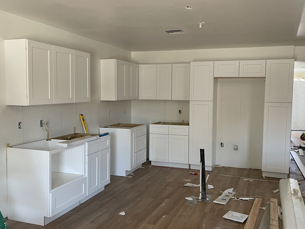 Raging Babe tweet media