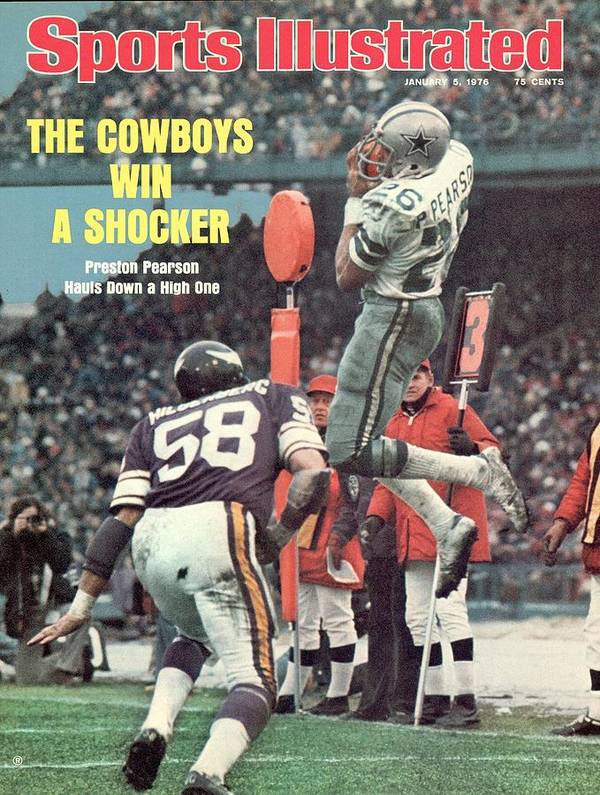 What if Roger Staubach did NOT throw a 50 yard touchdown pass to Drew Pearson in the waning seconds to beat the Minnesota Vikings in 1975? @ProFootballTalk #Skol https://t.co/Mtc4Q32ufH https://t.co/bYwUEso3xZ