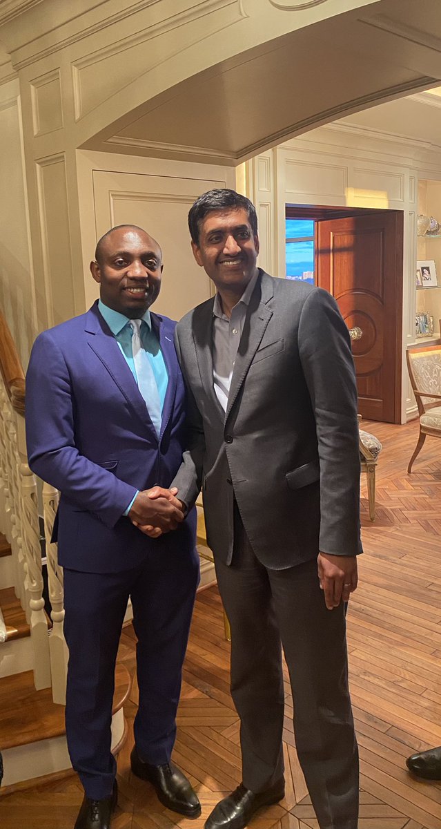 raoulkeddy's tweet photo. I enjoyed dinner and conversation tonight with United States Congressman Ro Khanna (CA) and United States Congresswoman Sheila Jackson Lee (TX) hosted by Tahir and Nomi.
Forging New Strategies for U.S.- Africa Trade and Investment. #RakedIntl #RaoulKeddy https://t.co/A6HnN1gzmc