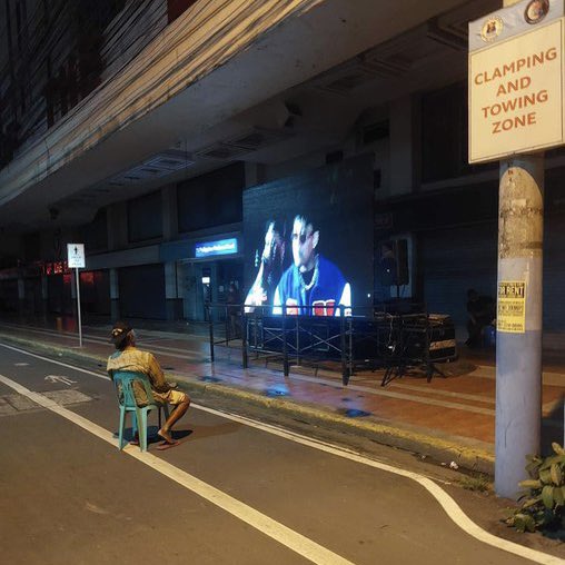 GerryCacanindin's tweet photo. Ito yung pasasalamat concert sa Mendiola. Di sumipot si junior. Wru na 31 million? https://t.co/HCVcQcjDoT