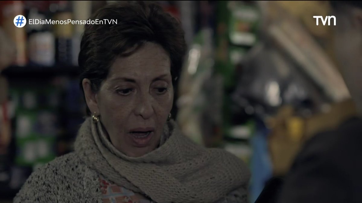 enavea's tweet photo. Que es eso? #ElDiaMenosPensadoEnTVN https://t.co/XIF0WVLQca