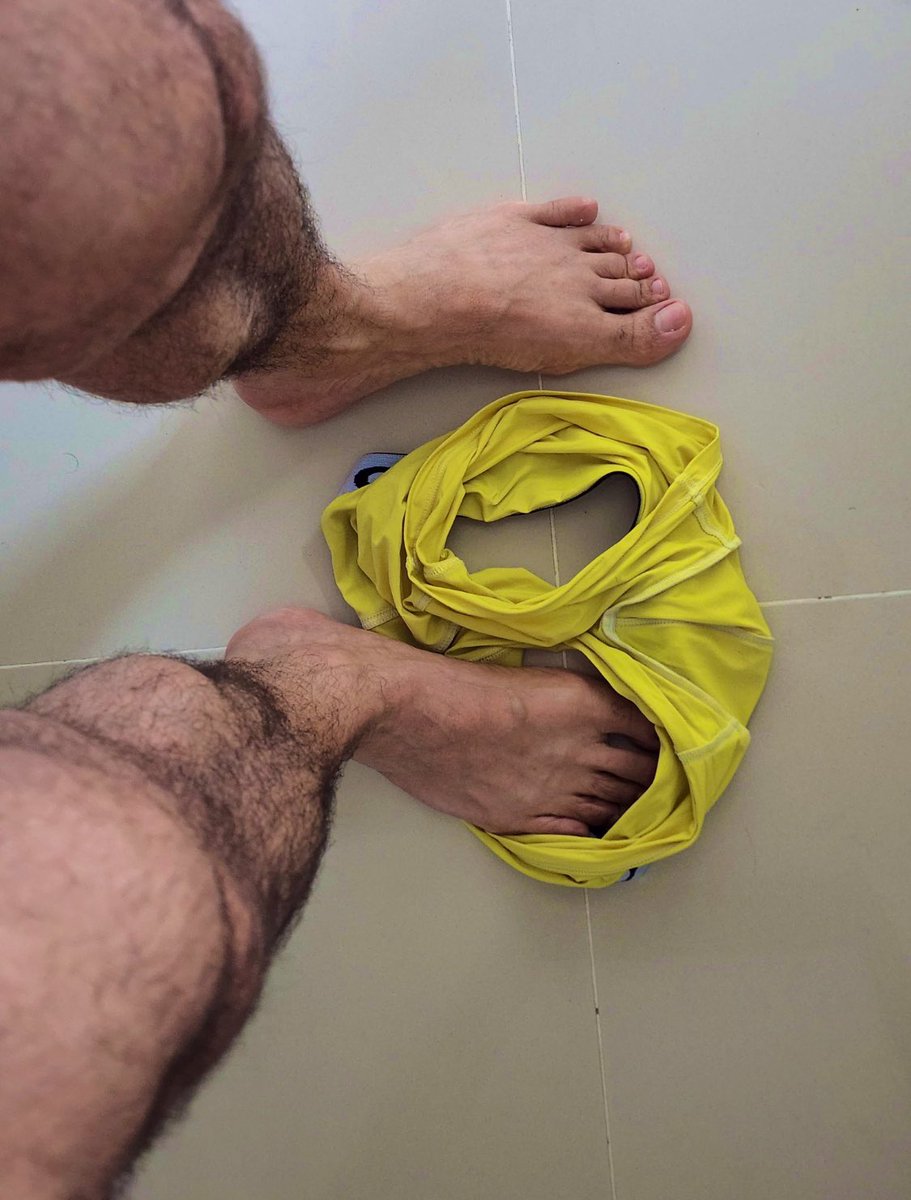 Feet Maniac tweet media
