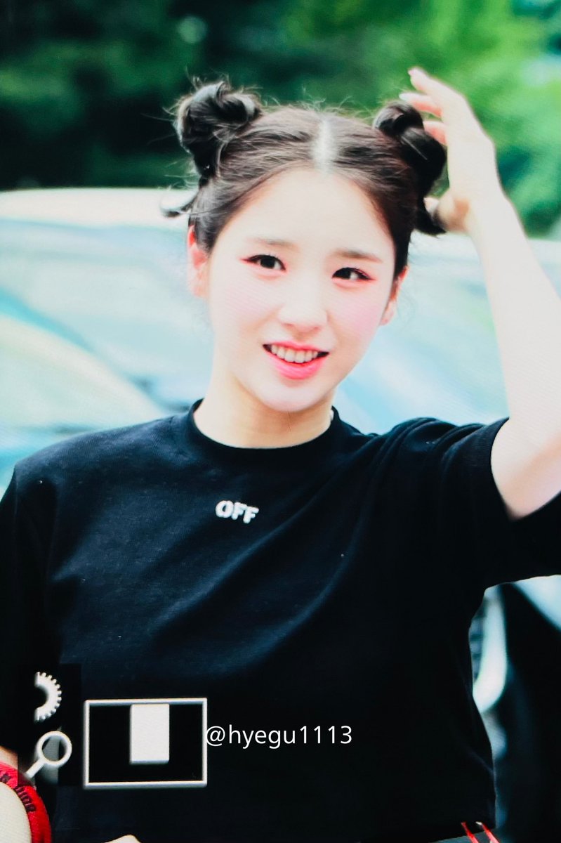 hyegu1113's tweet photo. 220701 만두머리 깡쥐🐶

#희진 #HeeJin #이달의소녀 #LOONA 
@loonatheworld https://t.co/XuHV9wbGRK