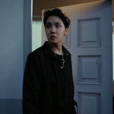 sope_world's tweet photo. #NewProfilePic https://t.co/6xS4JwhANP