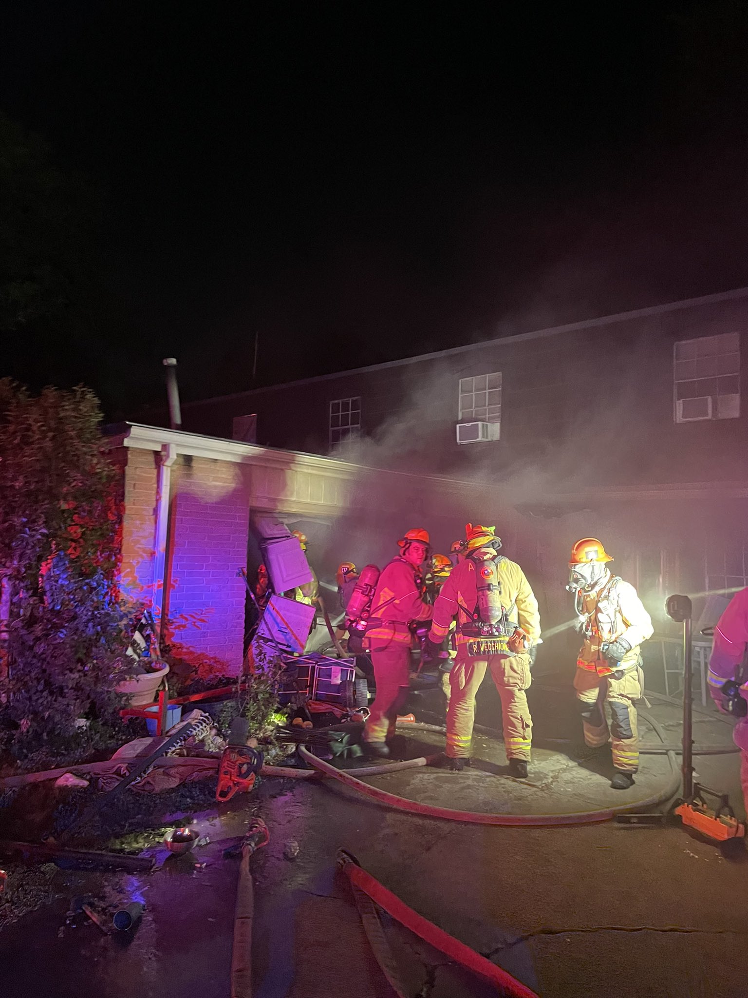 Austin Fire Info on Twitter "AFD crews at a duplex structure fire in