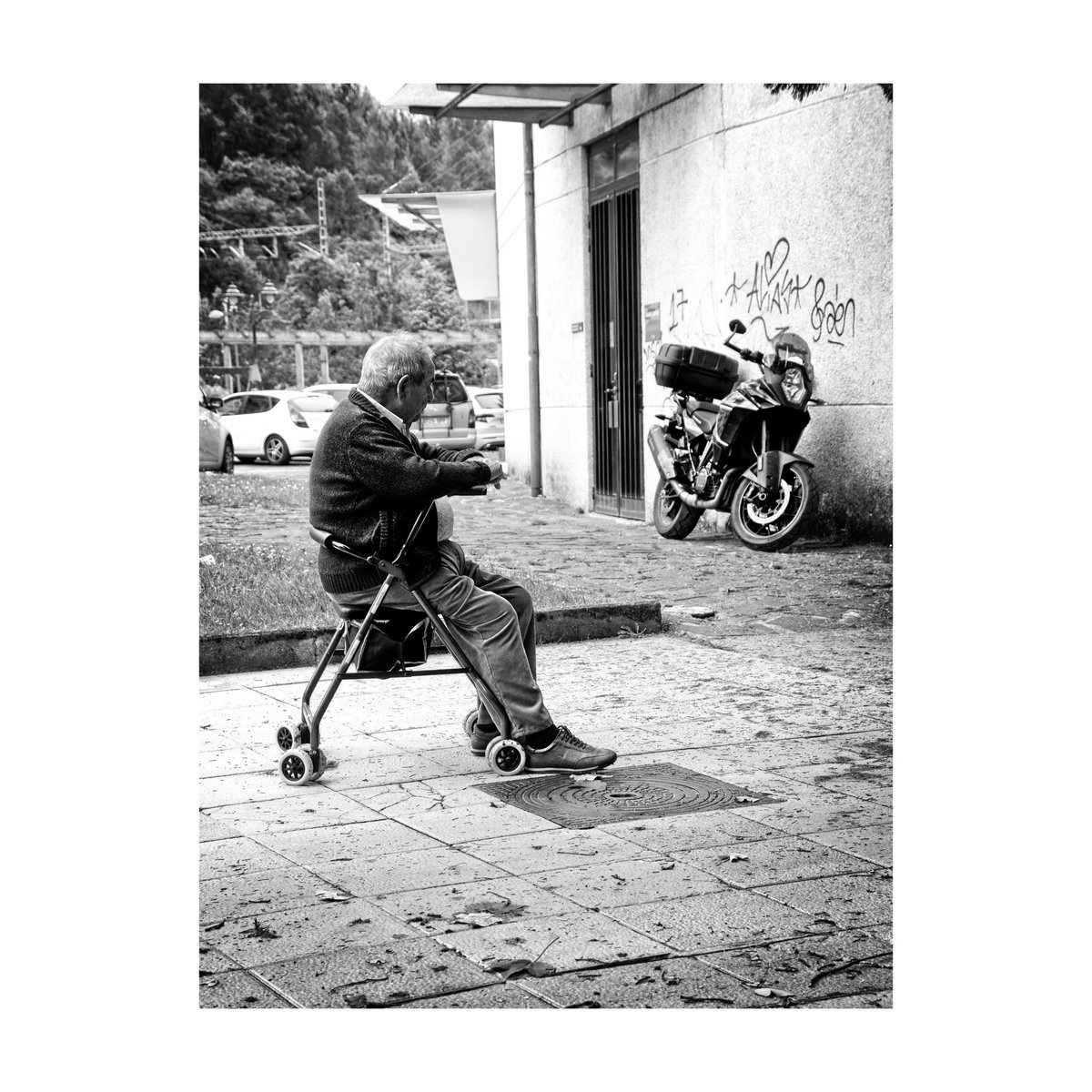 Cuando te haces viejo aceptas que no sabes nada, pero que lo comprendes todo.