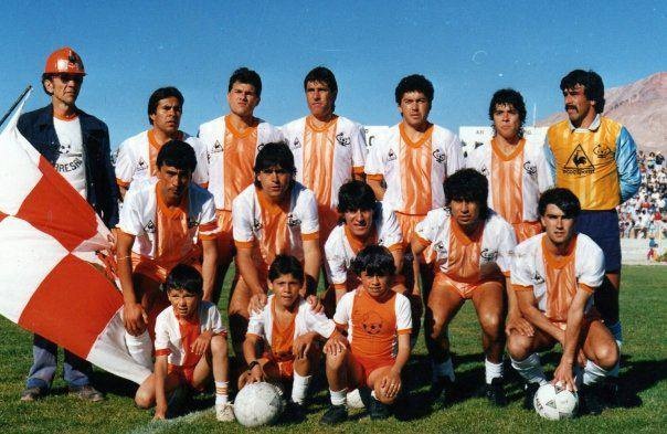 Cobresal 1987

Durante ocho temporadas defendí el arco del <a href="/ClubDepCobresal/">Club de Deportes Cobresal</a>. Muy lindos recuerdos en el '87 cuando salimos campeones de la Copa Chile.

#Cobresal #Chile #VamosCobresal