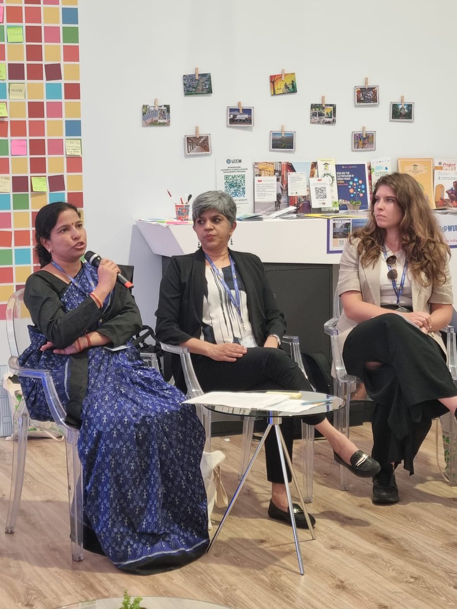 Some glimpses from our panel on 'Female leadership for a sustainable and gender-sensitive urban mobility transition in India' at the @WUF_UNHabitat ♀️🚌🚍🚴🚶‍♀️

#WUF11