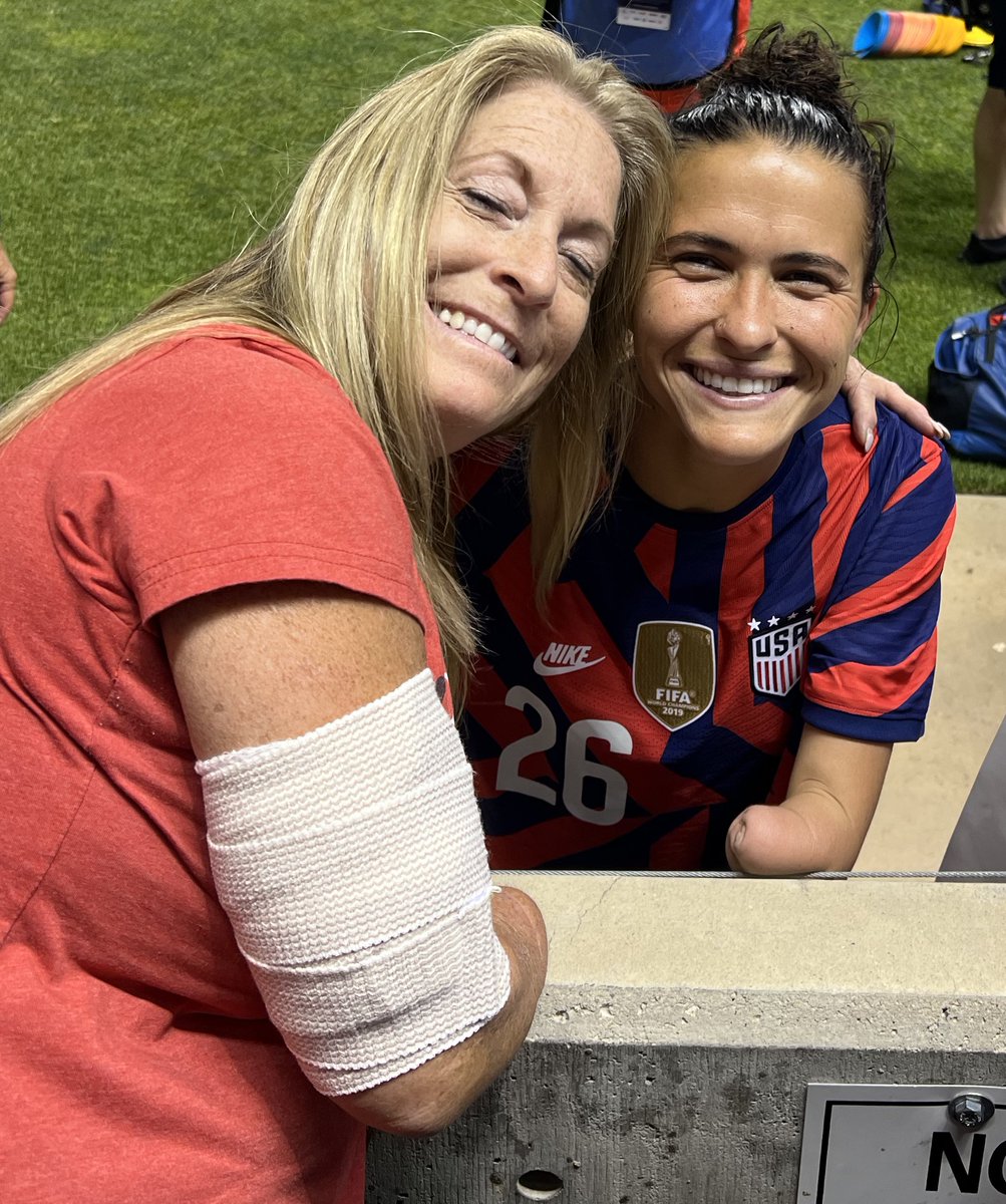 GregCla78387779's tweet photo. @USWNT @Cars_Pickett16 To an awesome footballer and wonderful human being—Thank you! 
--Tally Key https://t.co/L1kgEZTlB0