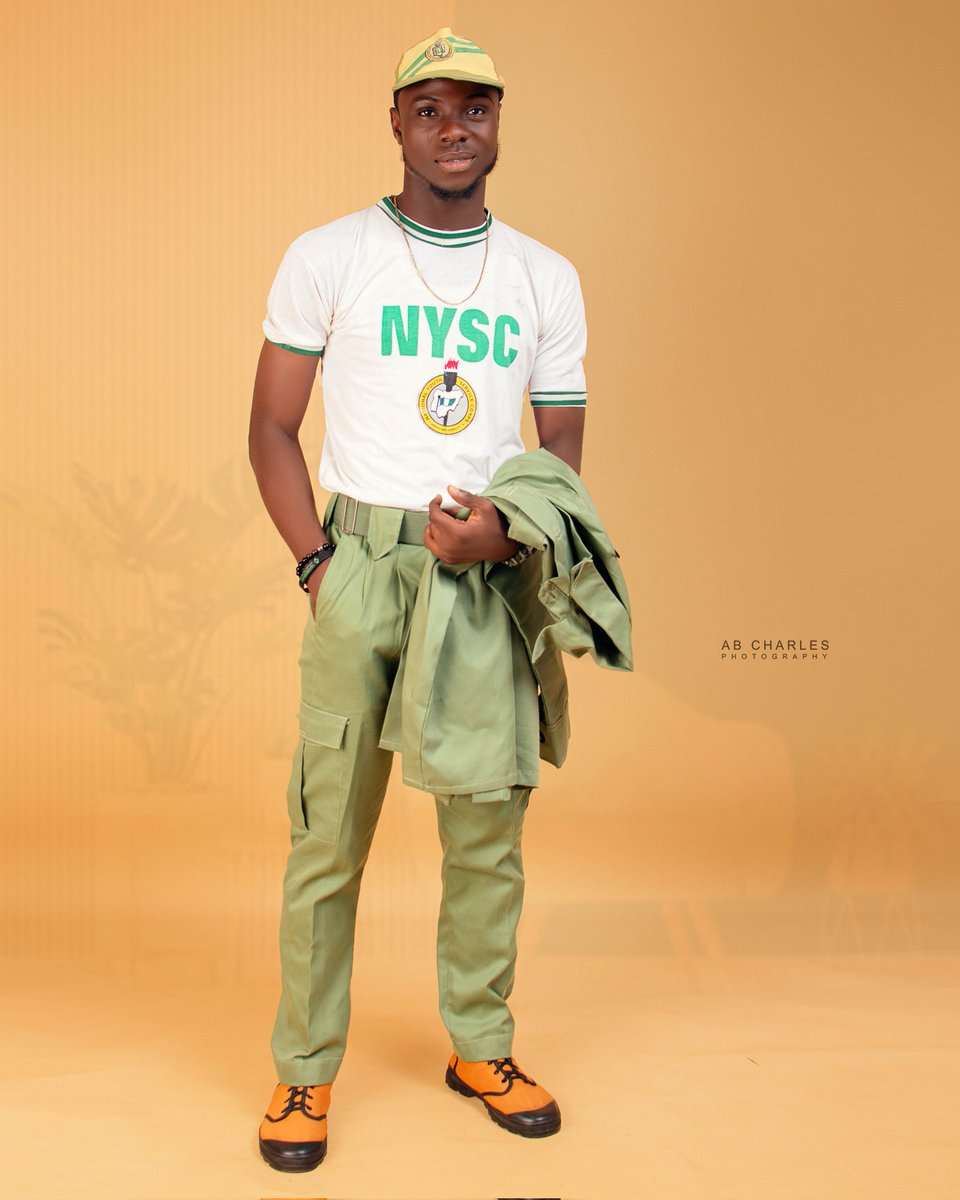 faithraji_iwa's tweet photo. JULY 01, 2022.
Happy New Month 
It's really been a journey full of ups and downs but we thank God,  Just like yesterday we all matched forward to serve our father's land and here we are in 6 days time, we be dropping the cap and loose the belt.

#exkopa in a bit.
#pop
#July07 https://t.co/2DKhJ7JAmy