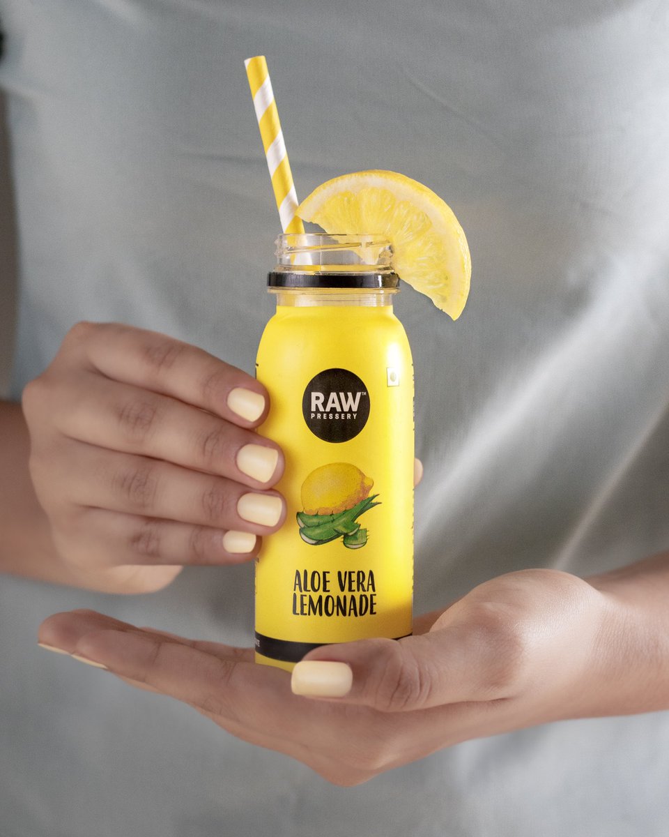 Aloe there! 👋🏻

Just a Fri-Yay reminder  - Stay Hydrated! 🍋😊

#lemonade #rawpressery #keepingitraw #friday #weekend #hydration #stayhydrated