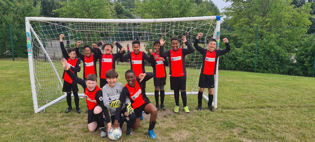 OldMoatPE&Sport tweet media