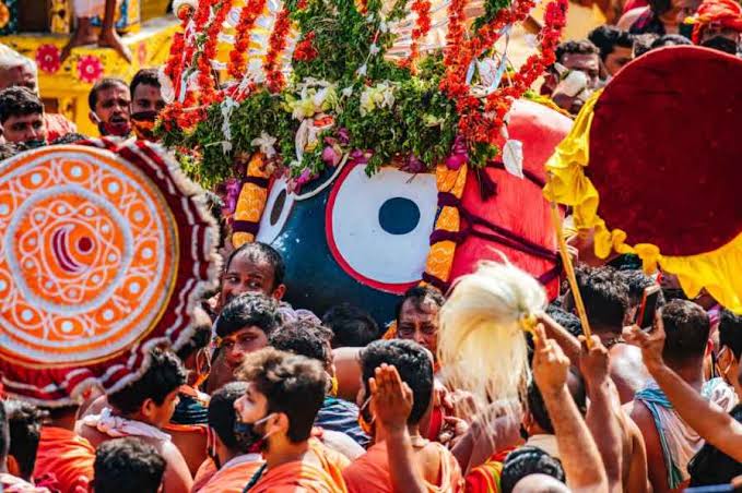 PinakiBose18's tweet photo. Wishing one and everyone a very happy, auspicious and pure #RathYatra 
#RathaYatra2022 
#RathYatra2022 #RathaYatra2022 #Puri
#RathaJatra2022 #jagannathpuri #JagannathTemple
Jai jai #shri #Jagannath #Balavadra #Suvadra 
🙏🙏🙏🙏🙏🙏 https://t.co/X8j8CswUCM