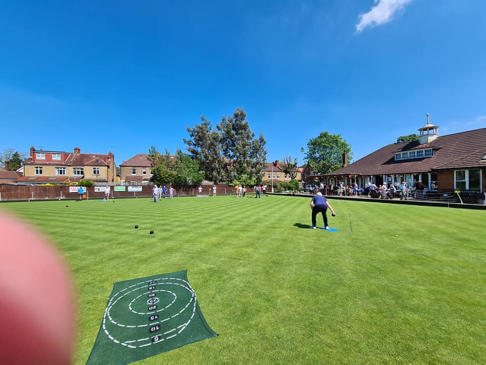 New to bowls or looking to get back into it? Let's talk! Book a FREE Bowls Taster Session. Every Saturday morning, with free tuition (if needed) and a friendly atmosphere: bhpclub.org.uk/contact-us/