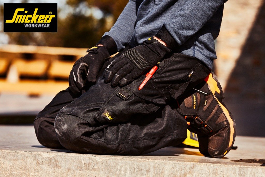 CTS_Ironmongery's tweet photo. Snickers Workwear is available instore at the Huddersfield CTS Ironmongery branch and to order from the Halifax &amp; Bradford branches. Be sure to checkout the Snickers range. #snickers #snickersworkwear https://t.co/IoCkM68oNP