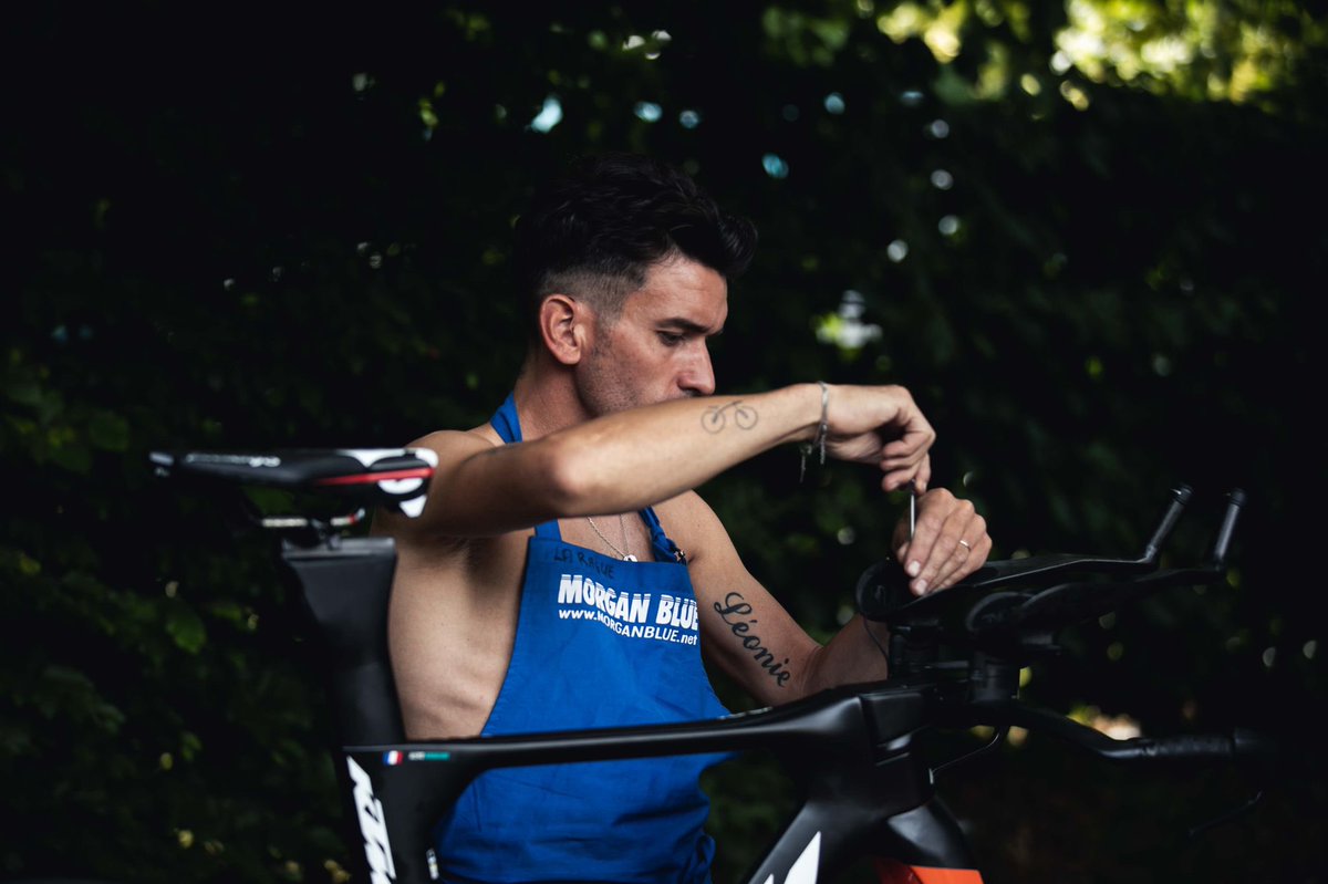 Bon <a href="/LeTour/">Tour de France™</a> à tous les coureurs avec une pensée particulière à mes équipiers de @TrekSegafredo et au meilleur mécanicien du peloton, <a href="/RagotVincent/">Ragot Vincent</a>. 😏🥰

📸 <a href="/FRJ_studio/">Franz-Renan Joly フルジスタジオ</a> 

#TDF2022