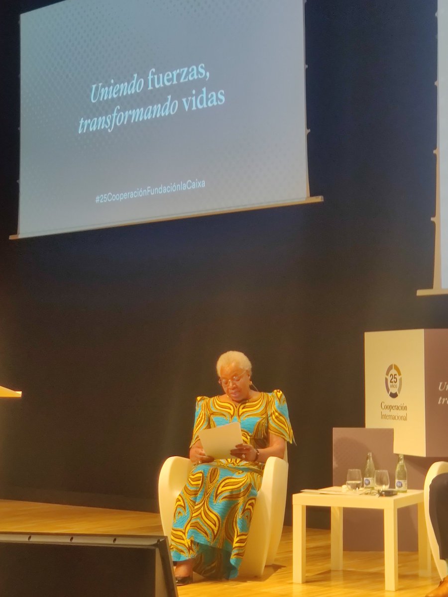 kanikave's tweet photo. Only 17% in Africa are vaccinated as opposed to 70% in high income countries. @G_MachelTrust Graca Machel urging us to breakdown the power, privilege and profit nexus that creates inequity in health @FundlaCaixa #25Cooperacionfundacionlacaixa #resilientfuturestogether https://t.co/7gGQ7CQy0f