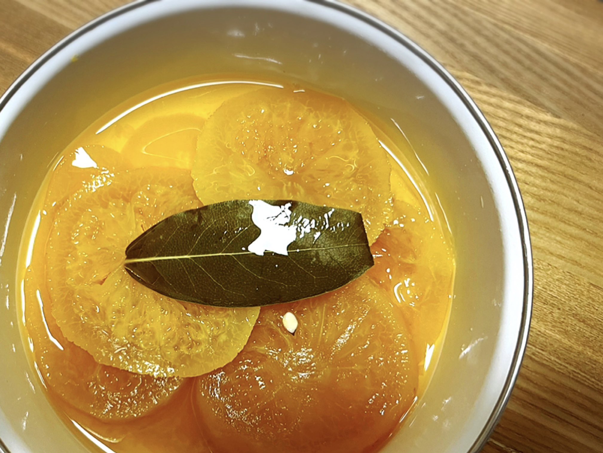 E巳 橙をもらったので Sasami さんの オレンジのコンポート 参考に橙 コンポート 少し苦味もあって甘くて大人なコンポート シロップを炭酸で割って飲むのも美味しい T Co Kfeanmglx0 Twitter E巳 橙をもらったので Sasami さんの オレンジのコンポート 参考に橙 コンポート 少し苦味もあって甘くて大人なコンポート シロップを炭酸で割って飲むのも美味しい T Co Kfeanmglx0 Twitter