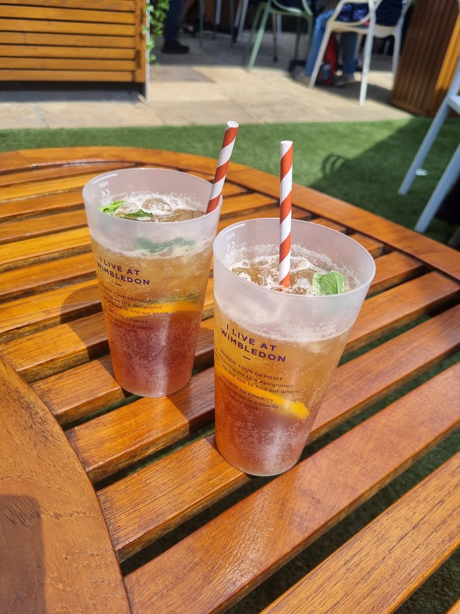 CateNeal's tweet image. This is the life