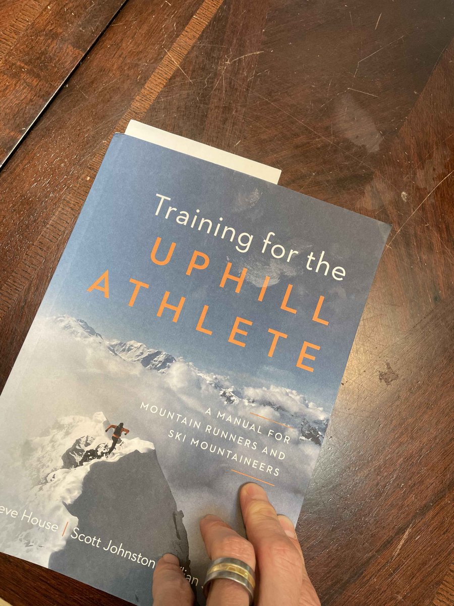 Gordo Byrn (@feelthebyrn1) on Twitter photo Training for the Uphill Athlete
by House/Johnston/Jornet
<a href="/UphillAthlete/">Uphill Athlete</a>
Quick takes:
• worth your time
• packed with actionable concepts & tips
• decades of high-performance experience included
Visually beautiful - my kids loved the pics and read the athlete stories
🧵 Training for the Uphill Athlete
by House/Johnston/Jornet
<a href="/UphillAthlete/">Uphill Athlete</a>
Quick takes:
• worth your time
• packed with actionable concepts & tips
• decades of high-performance experience included
Visually beautiful - my kids loved the pics and read the athlete stories
🧵