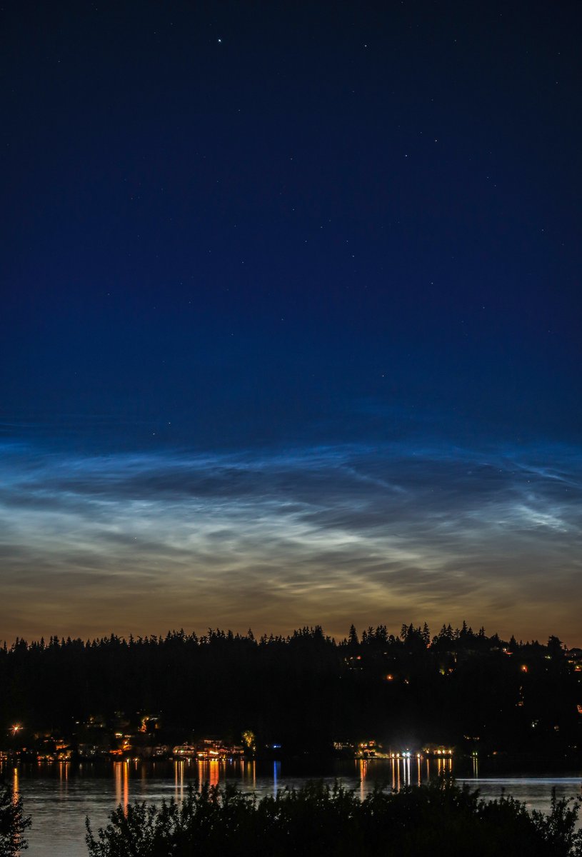 NWSSeattle's tweet photo. Easily one of the most vivid displays of noctilucent clouds we've seen in years here at NWS Seattle. There's really nothing else quite like them. We managed to capture the Pleiades star cluster and the noctilucents in one of the photos below. 

What a way to start July!

#wawx https://t.co/oarVsuPU9q