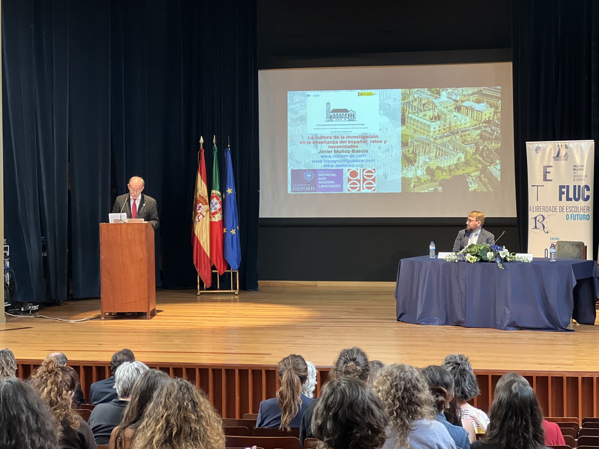 O <a href="/CongresoEle/">VIII Congreso ELE Portugal</a> termina com a Conferência "La cultura de la investigación en la enseñanza del español: retos y necesidades" proferida pelo professor Javier Muñoz Basols, da <a href="/OxfordModLangs/">Oxford Modern Languages</a>. A FLUC recebeu este debate internacional sobre os cenários atuais do ensino de espanhol.