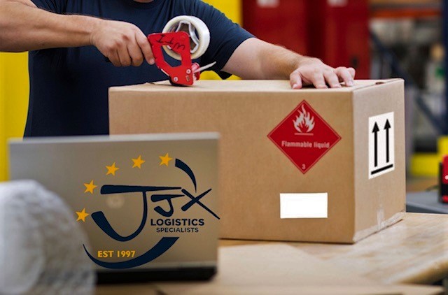 JJXLogistics's tweet photo. Get in touch with JJX the experts for dangerous goods exports.
📞 Call 01384 221642
✉️Email info@jjxlogistics.co.uk
#deliveringsmiles #contactus #danderous #goods #experts https://t.co/5hJgVhPm4d