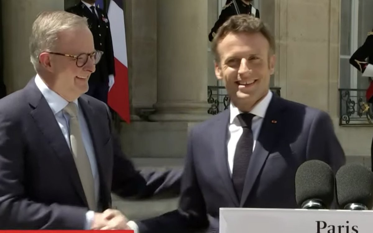 French president Emmanuel Macron seems willing to move on after Australia's submarine snub, meeting PM @AlboMP in Paris. 'We speak about the future, not the past. He's not responsible [for] what happened.' @abcnews