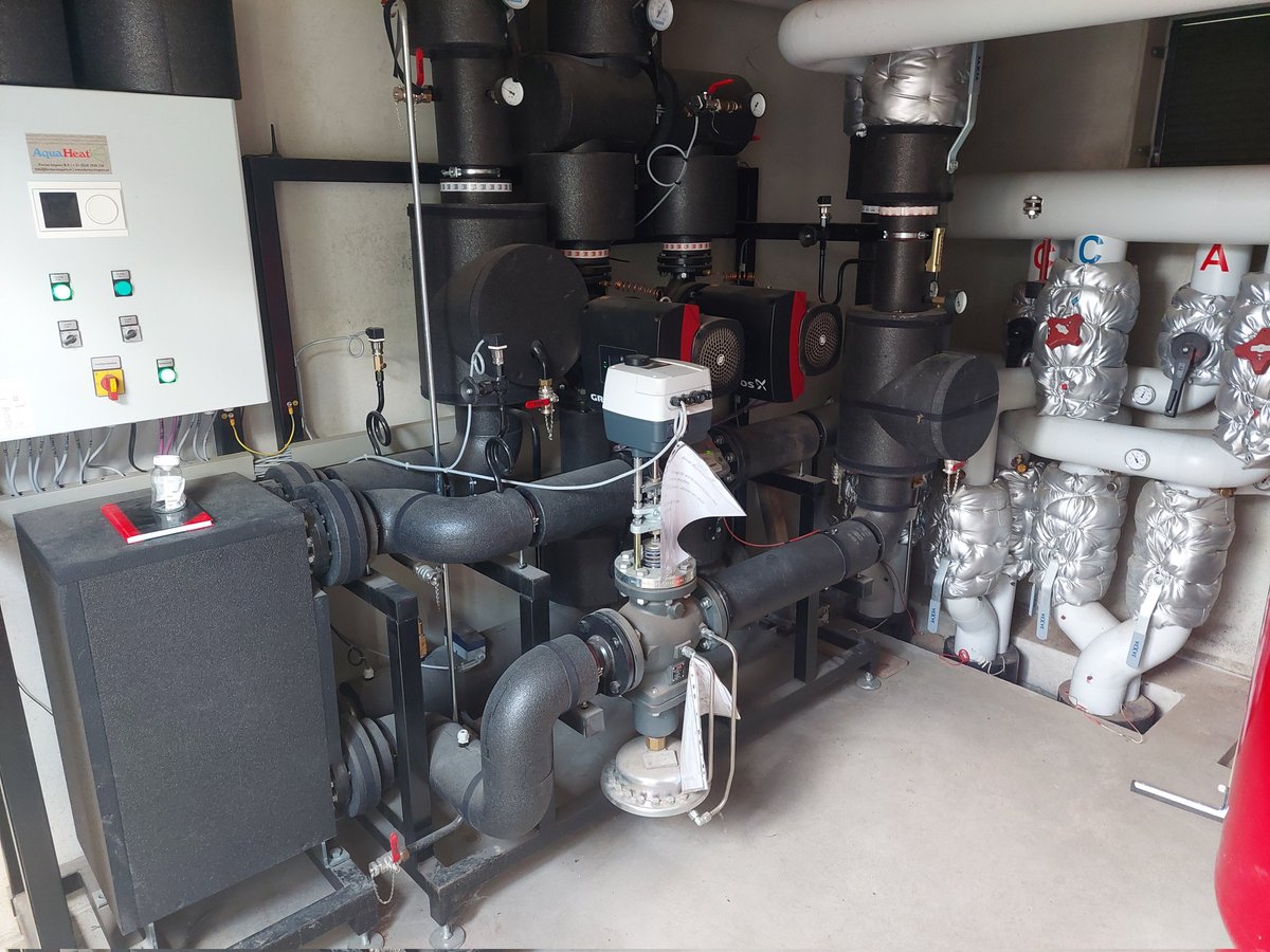 Vandaag met <a href="/GemeenteraadLe2/">Gemeenteraad_Leusden</a> op bezoek bij Warmtenet Ede. Interessante rondleiding en toelichting op de mogelijkheden van een warmtenet. 

#duurzaamdenken #duurzaamdoen