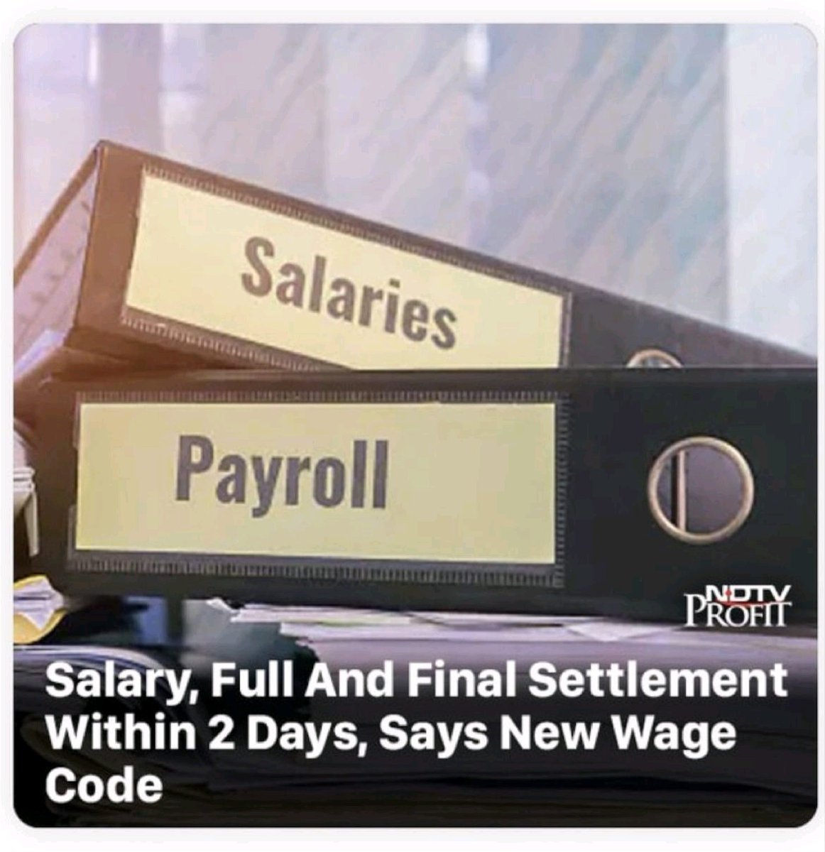 FITEMaharashtra's tweet image. With new #Wagecode the #FNF full &amp;amp; final settlement has to be done within 2 days of last working day , now employee doesn&apos;t have to wait for 45 days 👍👍👍

@PMOIndia @CMOMaharashtra 
@OneMillionIT @FiteIndia