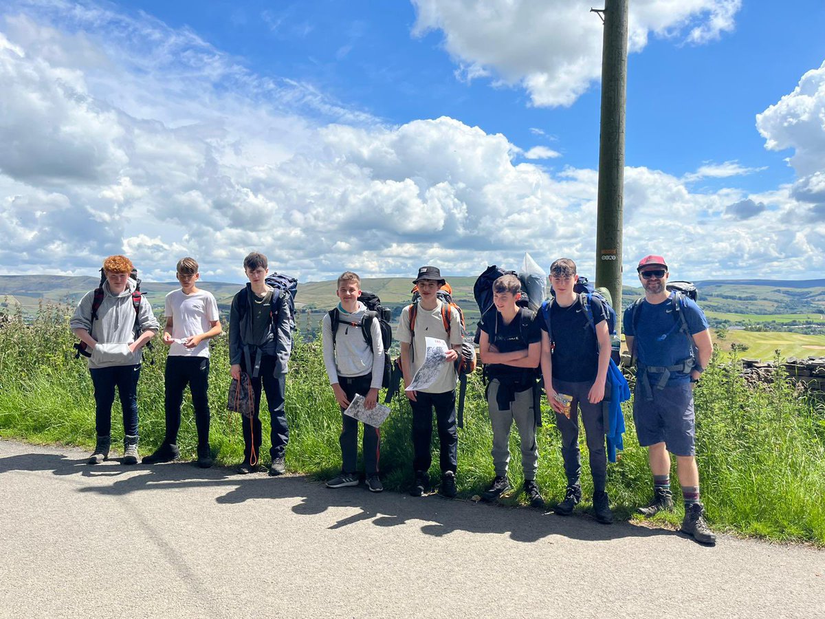 KnutsfordPEDept's tweet photo. What a fantastic first day for our Year 9 @DofE Bronze Practice Expeditions. Day two today 💪 https://t.co/E976hpgHqt