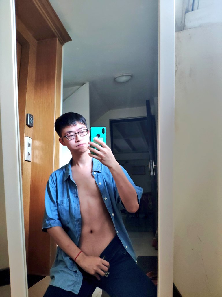 早上肚子餓 tweet media