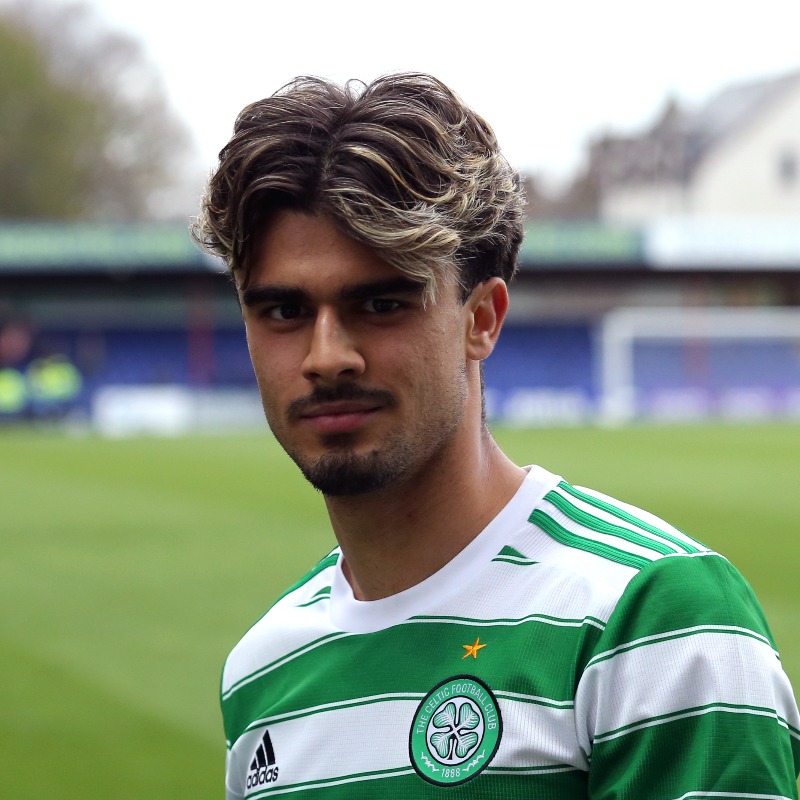 SkyFootball's tweet photo. Benfica winger Jota agrees four-year deal to join Scottish champions on permanent basis ⚽