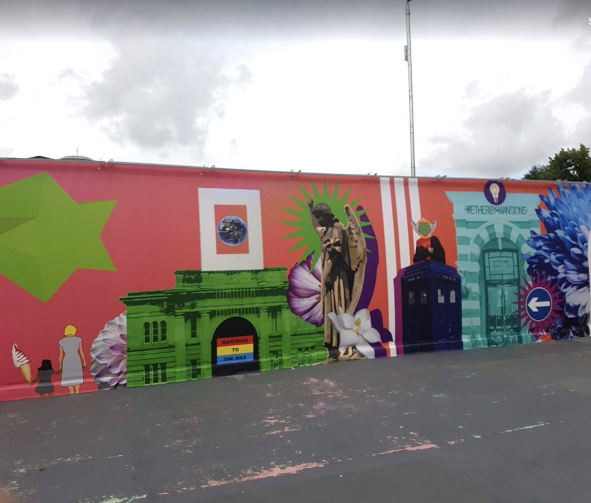 The Duggie Fields Estate tweet media