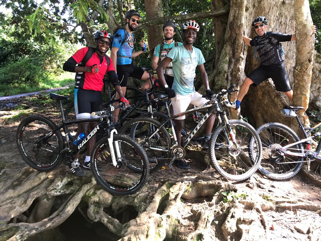 braveescape's tweet photo. Cycling offers a variety of health benefits, it helps reduce the risk of many serious conditions and extend lifespan. Cycling helps improve cardiovascular, lung, and mental health. Cycling is also a suitable activity that individuals can add to their daily routine. https://t.co/1peQKiA2fK