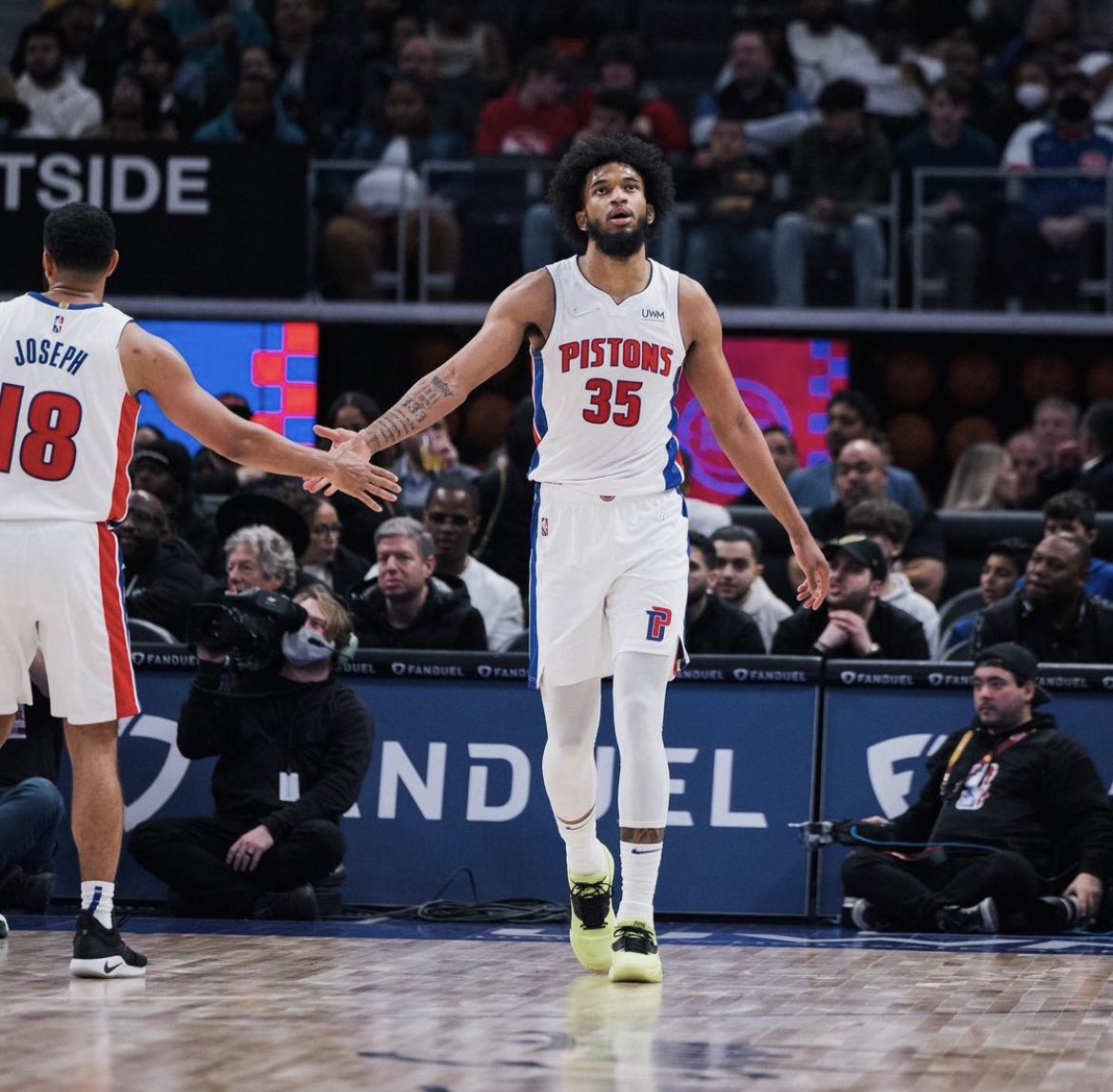 Detroit Pistons, Marvin Bagley ile 3 yıl 37 milyon dolar karşılığında sözleşme yeniledi.