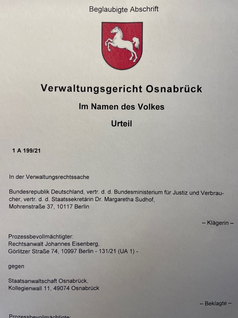 KonigSchork's tweet photo. #VerwG Osnabrück (Urt.v. 8.6.22): #BRD vertreten durch das #BMJV genießt Ehrschutz geg tatsächlich falsche #Presseerklärung einer #Staatsanwaltschaft im Zusammenhang m. e. geplanten strafprozessualen Durchsuchungsmassnahme. #Bundestagswahl #StAOsnabrück https://t.co/vgdXiGgsCE https://t.co/Zq1jtZPi0F