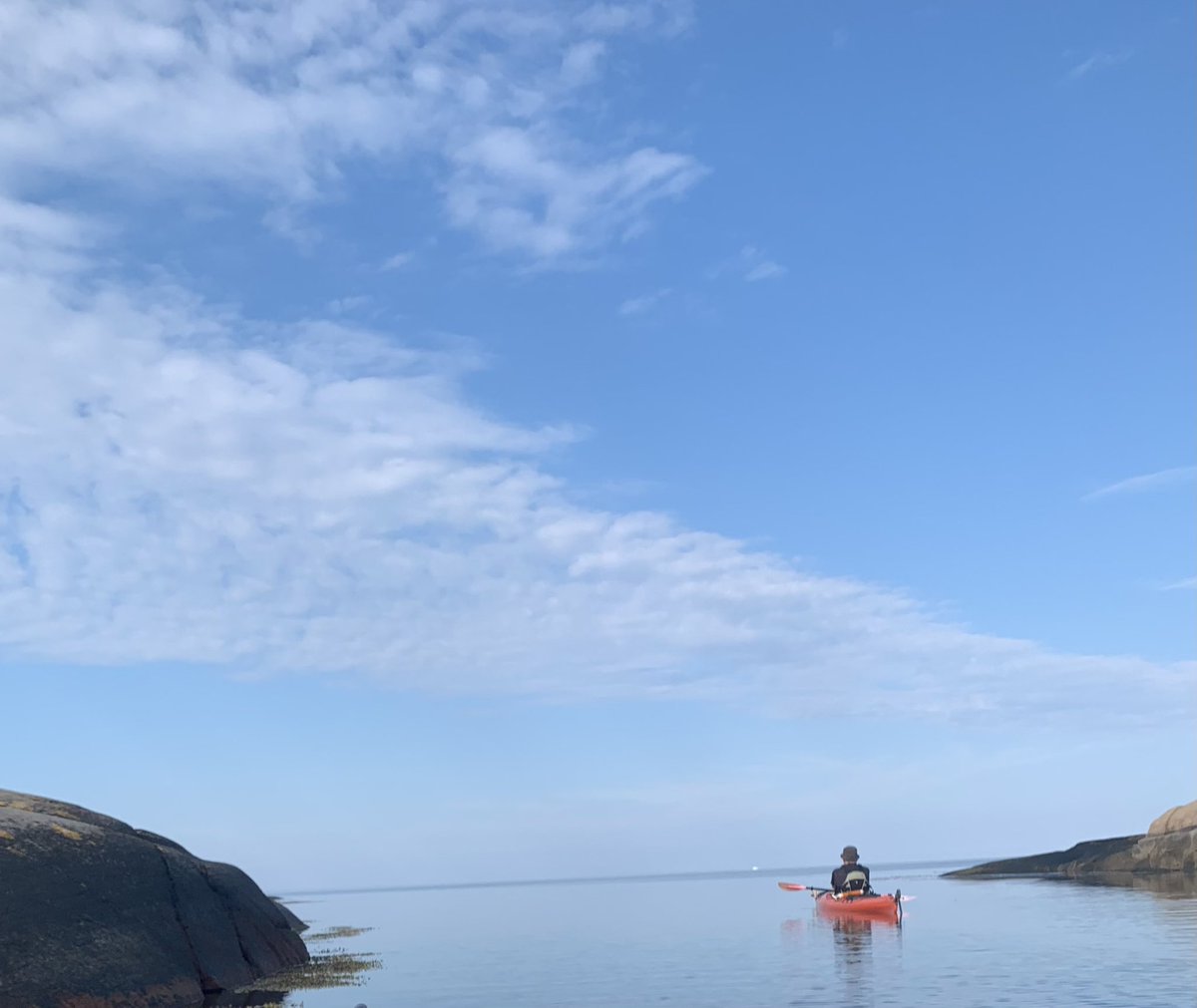 Morgonpaddling ut i det stora blå 🌞#kayak #kajak #Bohuslän