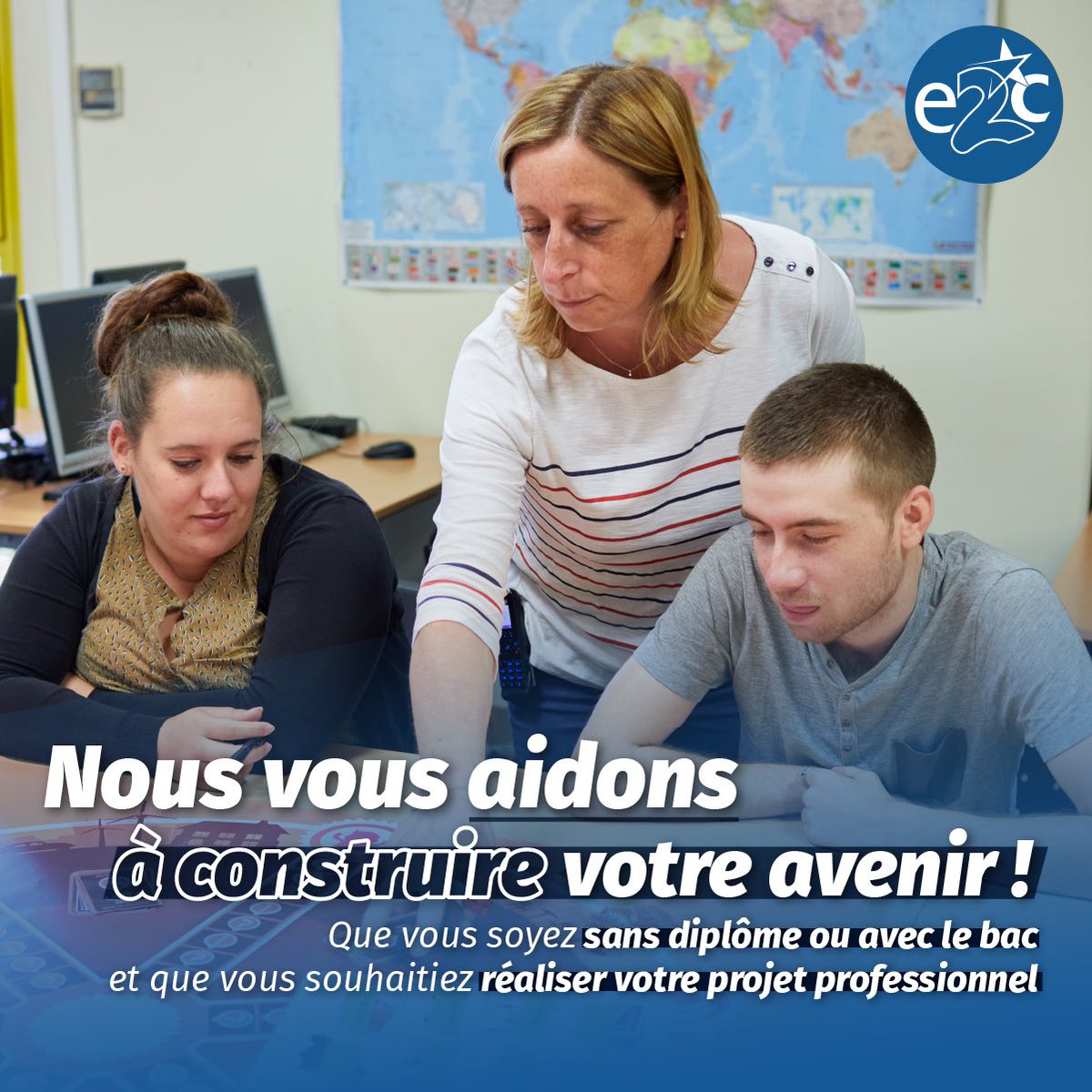 Vous voulez la nouvelle ? 🤩 
L'#E2C est fière de vous proposer une solution désormais ouverte pour les jeunes #bacheliers éloignés de l'emploi. Avec ou sans premier diplôme, suivez une #formation et un #accompagnement individualisés qui vous aident à construire votre #avenir 🙌