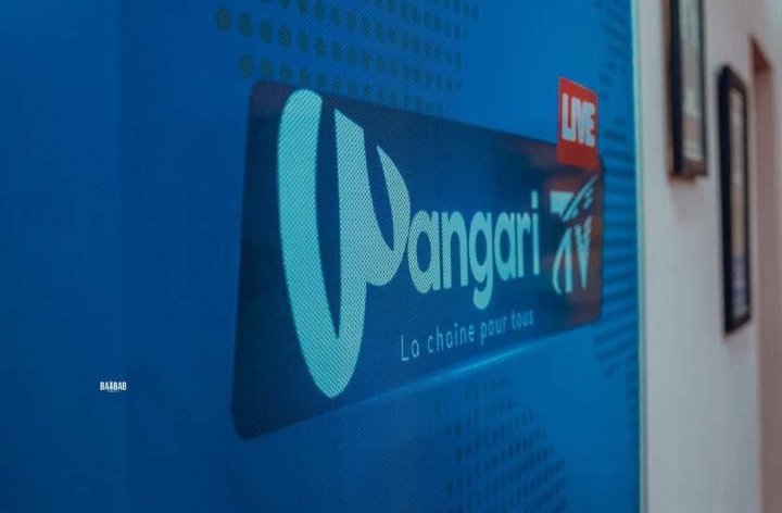 Je félicite le grand frère <a href="/anawarabdoulaye/">Anawar Abdoulaye</a> pour le lancement officiel, aujourd'hui-même de sa Web-télévision, Wangari TV.
Félicitations encore et bon vent pour la suite de l'aventure numérique qu'il entreprend dans notre cher pays avec tant de passion et d'innovation !