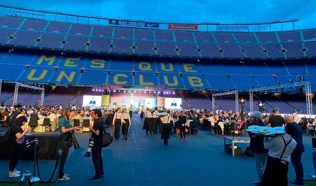 isproxwork's tweet image. ¡Nuestros fundadores Ivan Vázquez Carulla y Sergi Martí Cosconera no paran! El pasado martes 27 de junio fueron al Camp Nou para asistir a la 35ª edición de los premios @PIMEC 2022.🏟️ Una velada especial donde celebramos juntos el emprendimiento. 🙌  #ISPROXalDía #PremisPimec2022