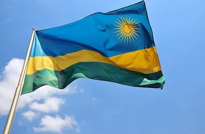 TETA_16_Anais's tweet photo. Abakurambere b'intwari bitanze batizigama,
Baraguhanga uvamo ubukombe.
Utsinda ubukoroni na mpatsibihugu byayogoje Afurika yose,
None uraganje mu BWIGENGE,
tubukomeyeho uko turi twese!!!
#60thIndependenceDay https://t.co/KENq0joxN3