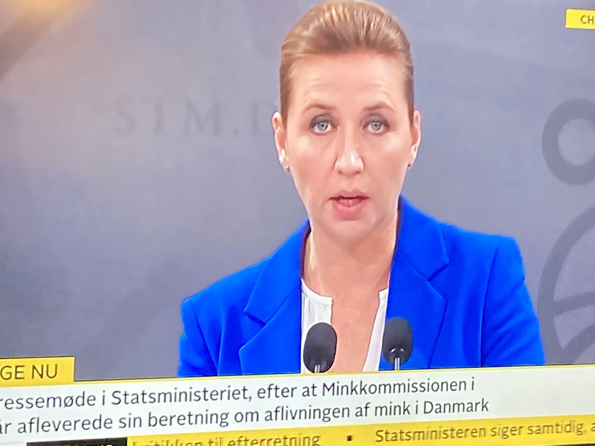 ChrisVeber's tweet photo. Gå af og vis noget format. Du var statsminister - du har uansethvad det overordnede ansvar - derfor, tag konsekvensen! Forlad posten. Hvis du ikke ved hvordan du skal gøre det, og mangler ord, så tjek hvordan Schlüter gjorde i 1993 😉 #dkpol #minkkommission https://t.co/UY3dOovdNZ